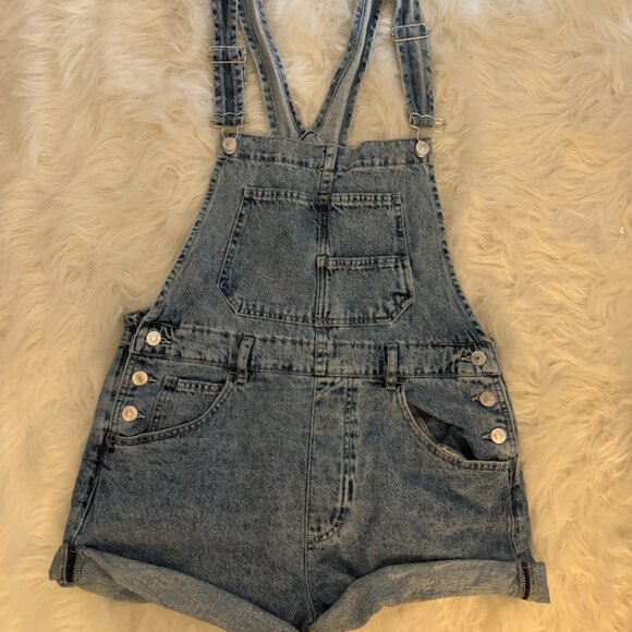 Free People Ziggy Shortalls in Powder Blue, Medium, like new! - Picture 3 of 5